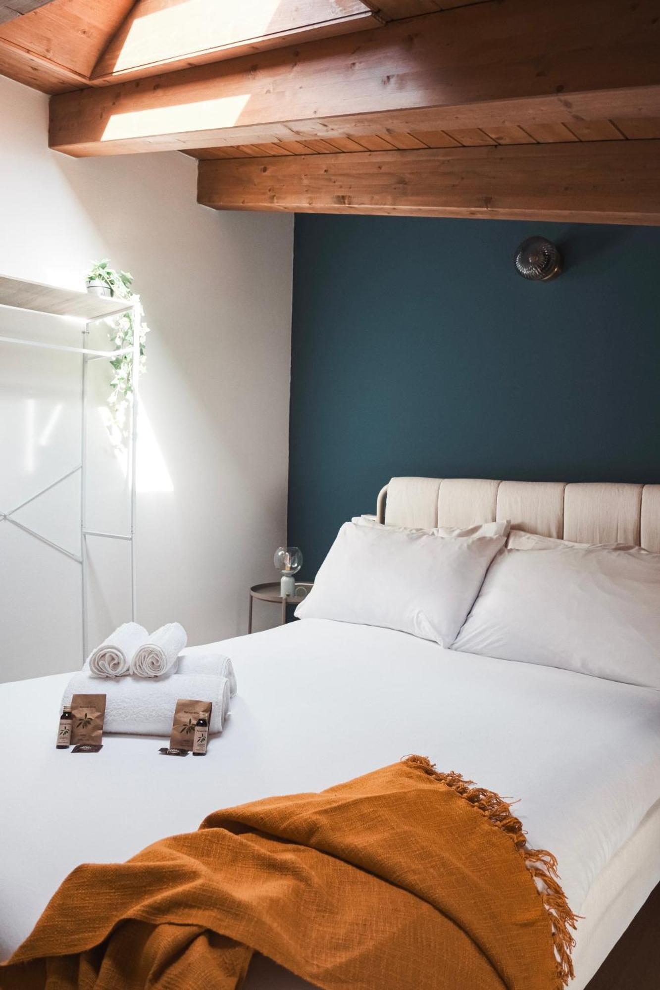 Penthouse Con Vista 6 Minuti Dal Bernina Express Lägenhet Tirano Exteriör bild