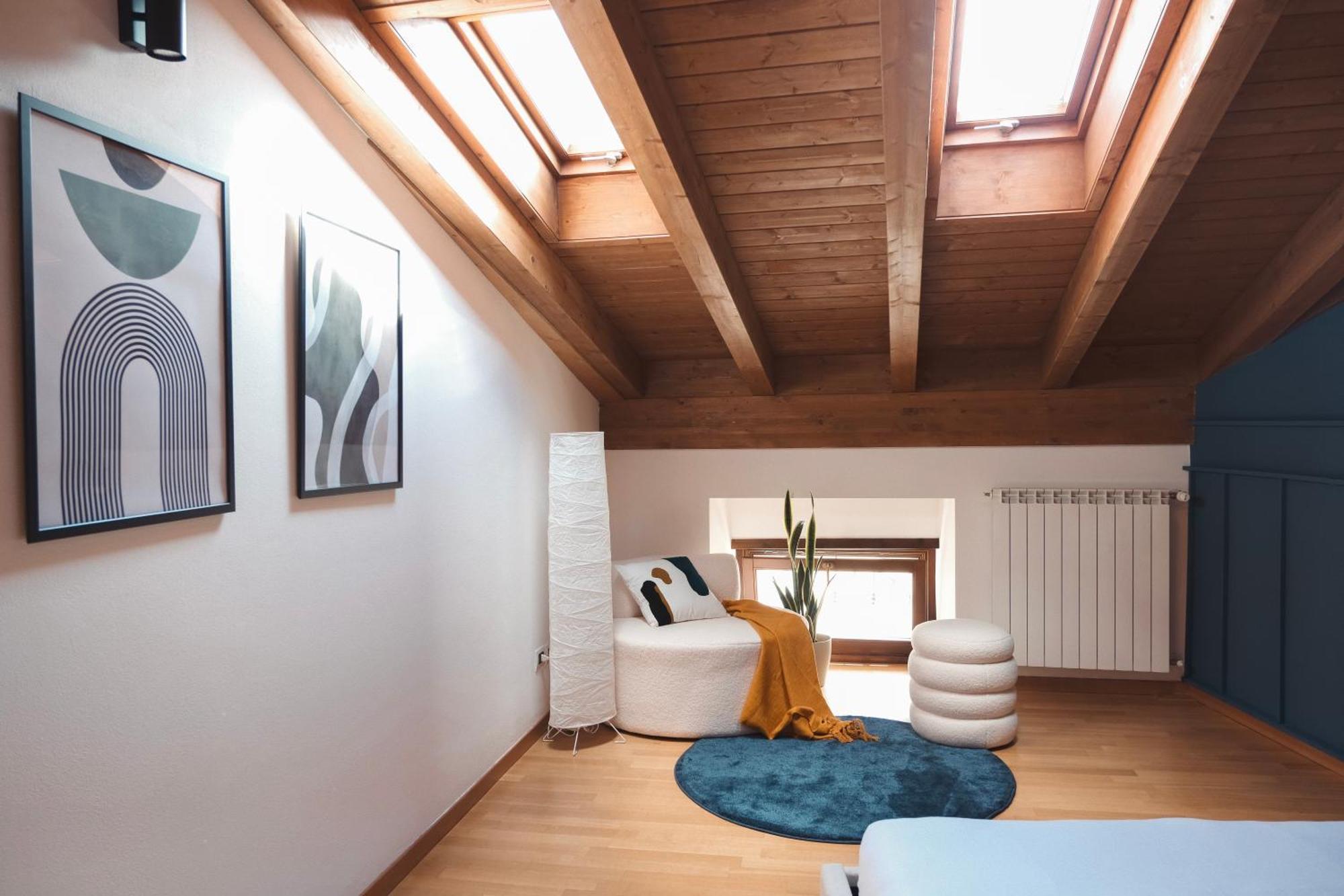 Penthouse Con Vista 6 Minuti Dal Bernina Express Lägenhet Tirano Exteriör bild