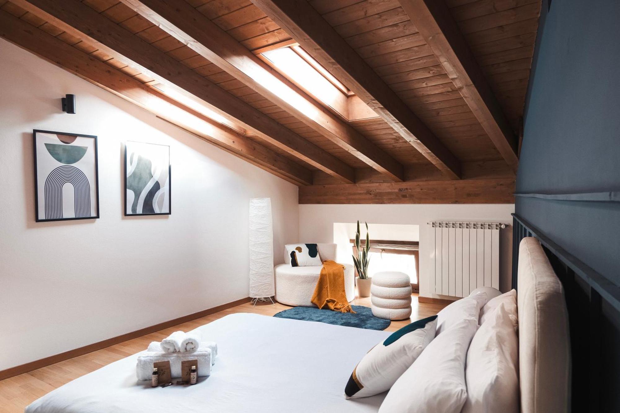 Penthouse Con Vista 6 Minuti Dal Bernina Express Lägenhet Tirano Exteriör bild